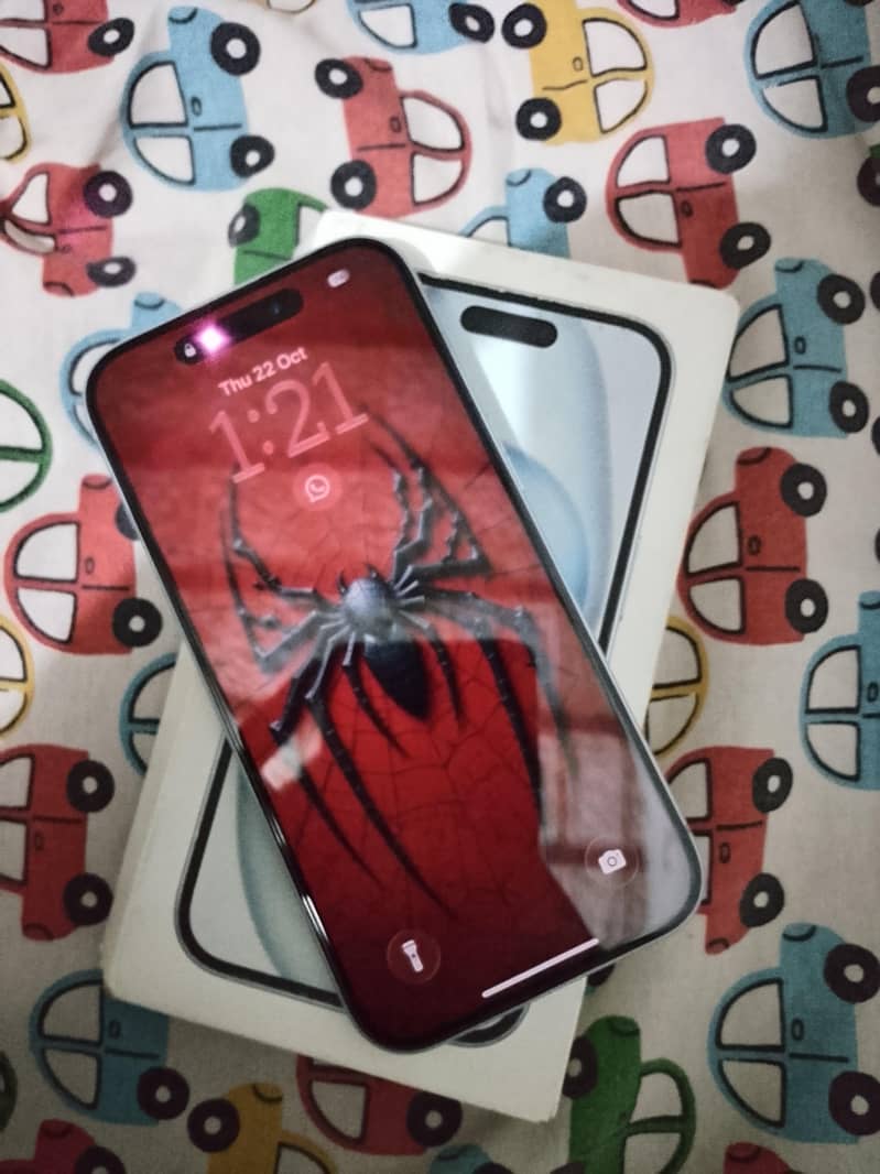 Apple iPhone 15 5