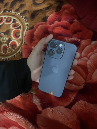 Apple iPhone 15 Pro