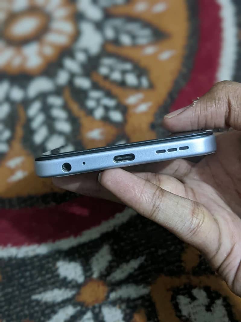 Tecno spark go 2 4