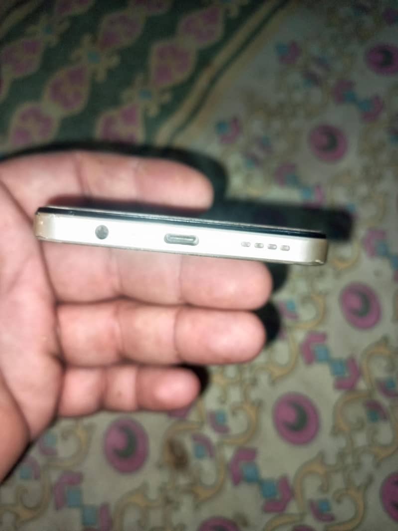 Realme note70 4