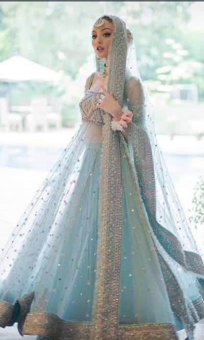 bridal dress design by hussain rehar