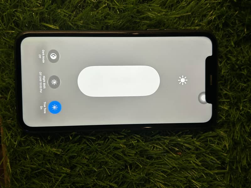 Apple iPhone 11 6