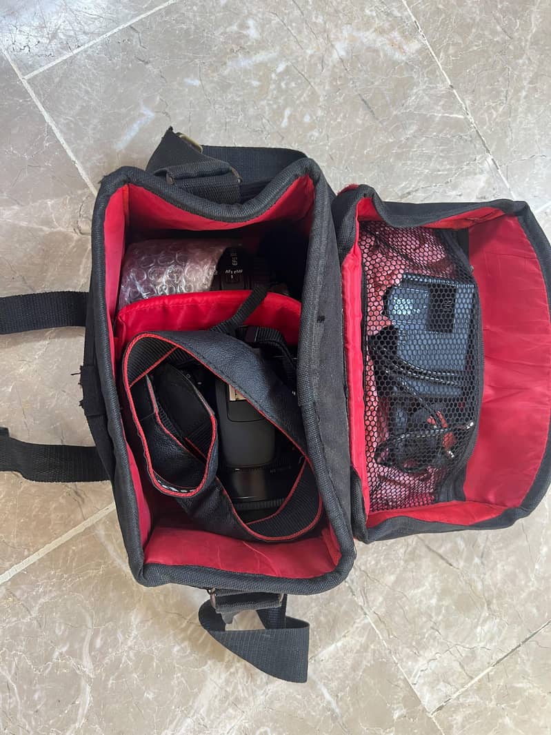 DSLR camera for sell. 6