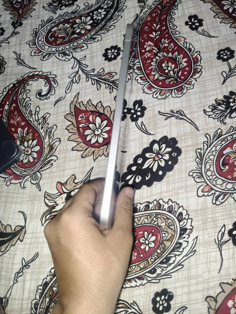 ipad mini 6 good condition not use 3