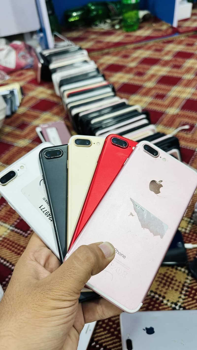 Apple iPhone 7 Plus 2