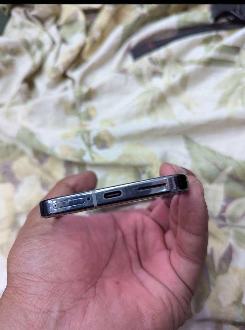Google Pixel 9 Pro XL 2