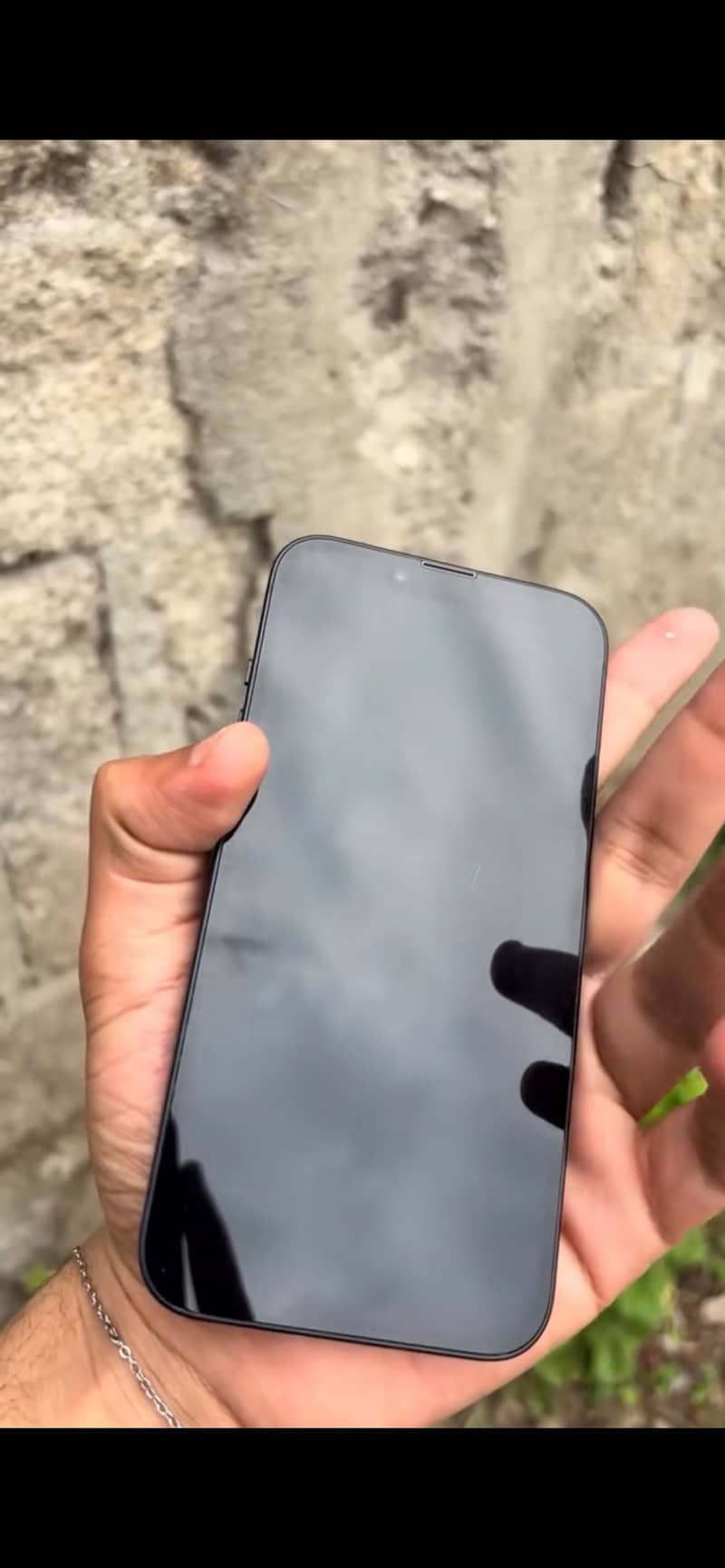 Apple iPhone 13 2