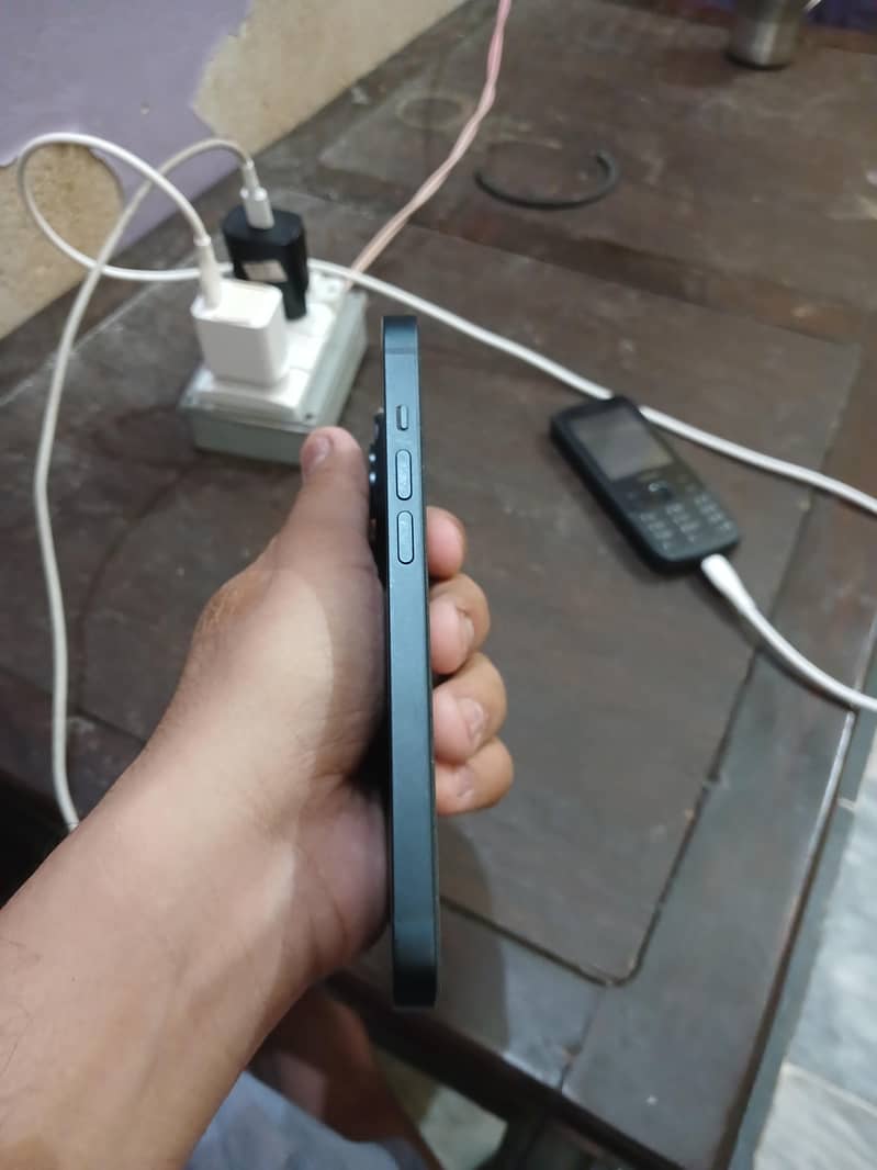 Apple iPhone 14 Jv 2