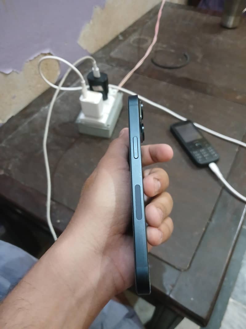 Apple iPhone 14 Jv 5