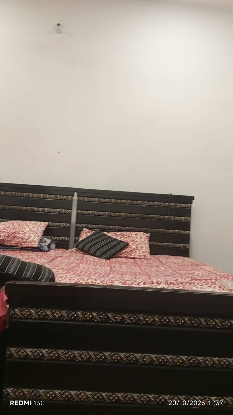 2 single beds 1