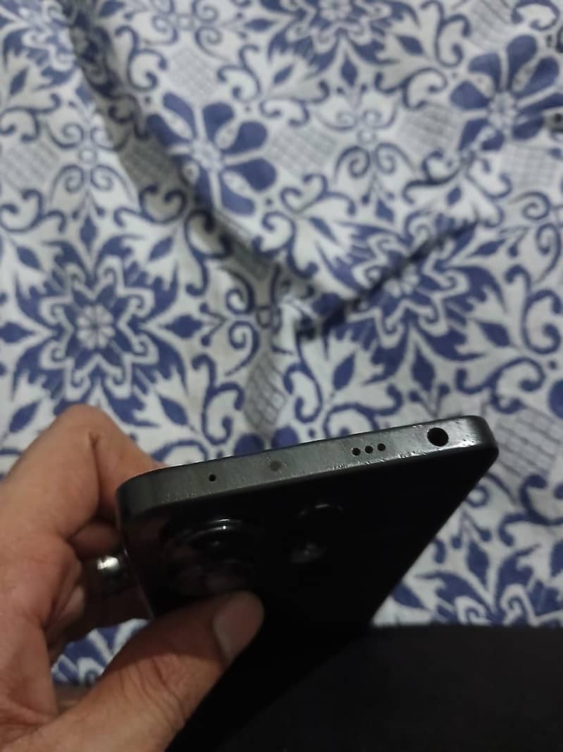 Xiaomi Redmi Note 13 2