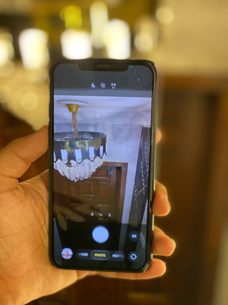 Apple iPhone 11 Pro Max 5