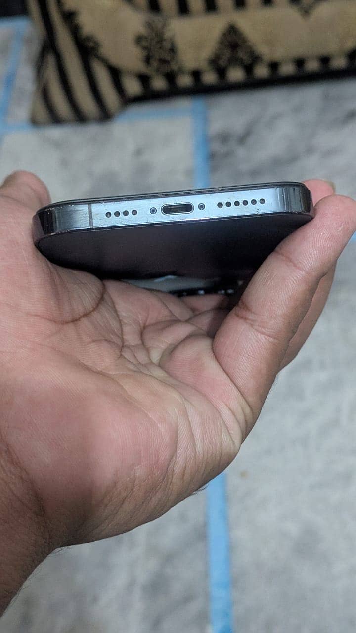Apple iPhone 12 Pro Max 4