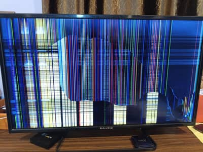 Broken Panel Ecostar 39" LED Sale for Parts