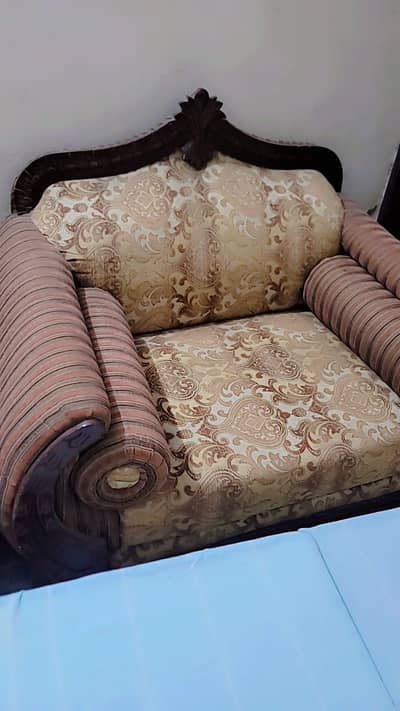 6 sitar sofa