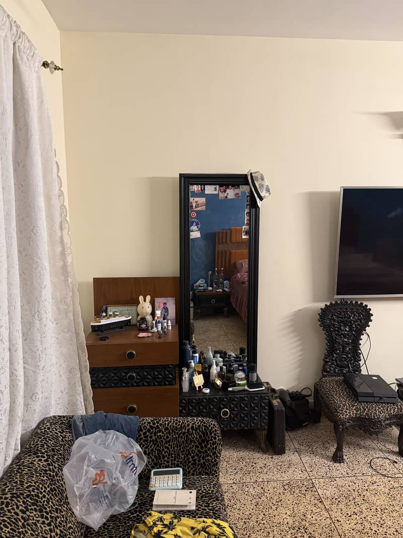 Bedroom set 0