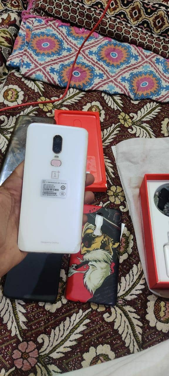 One Plus 6 0