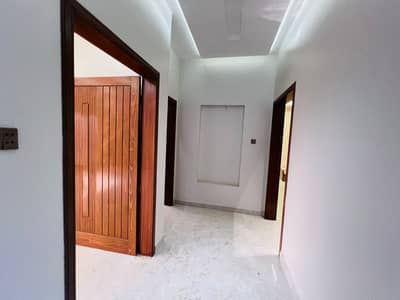 400 SQ YARDS MODERN DESIGNED BUNAGLOW FOR RENT