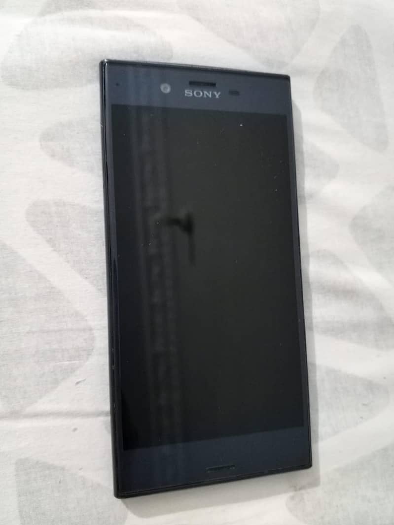 Sony Xperia sov34 3