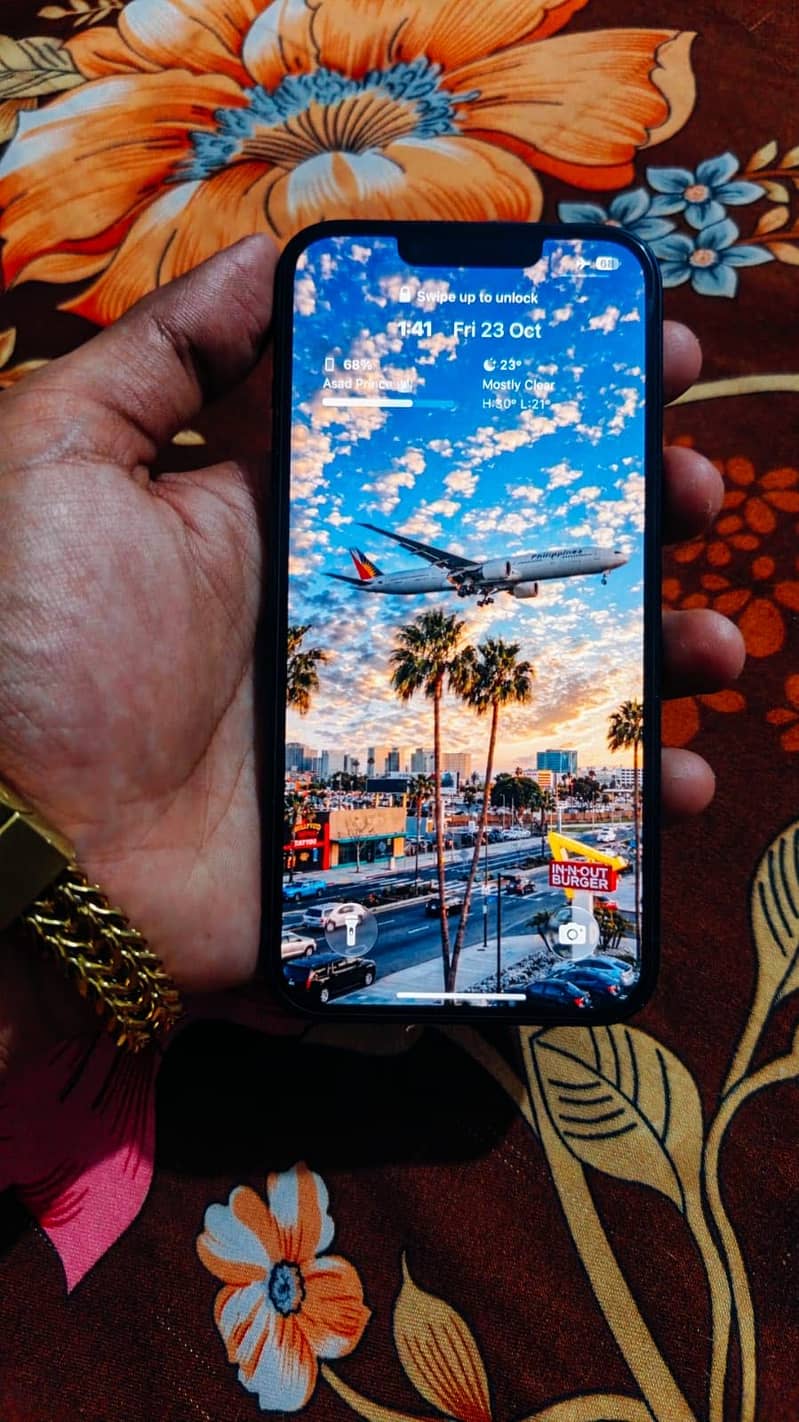Apple iPhone 14 3