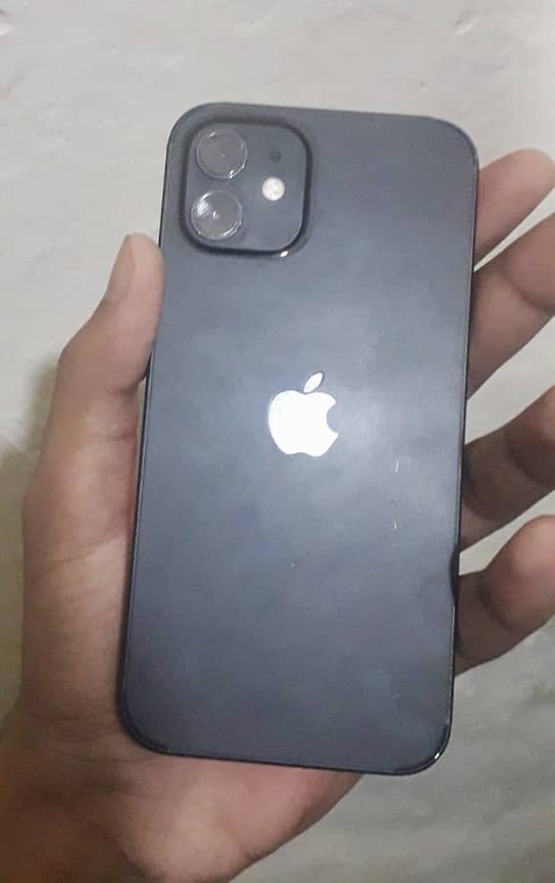 Apple iPhone 12 2