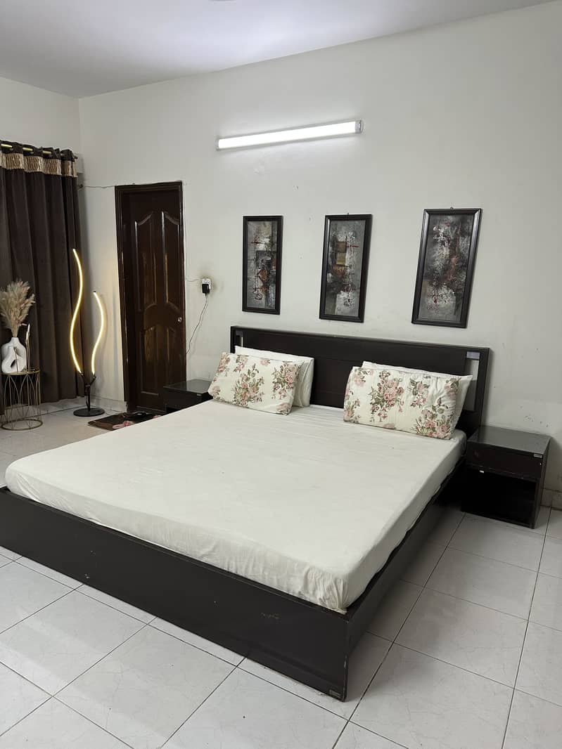 Bedroom set for sale - Beds - 1120773344