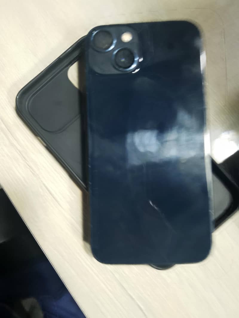 Apple iPhone 13 2