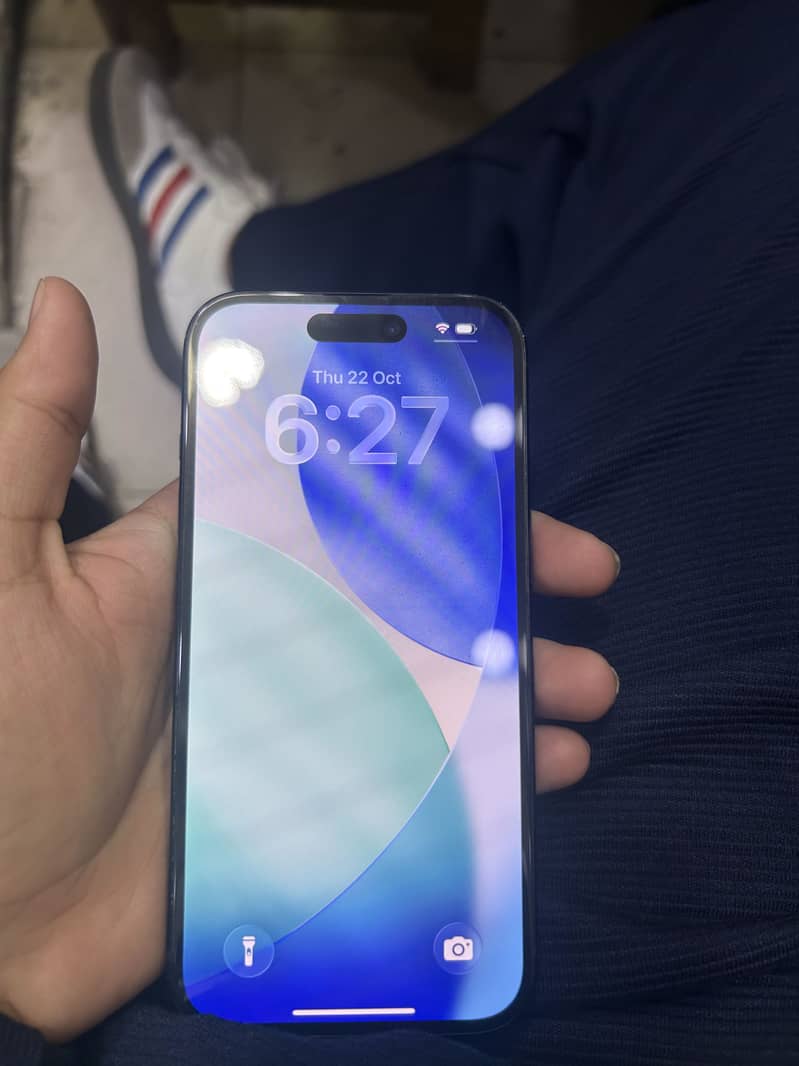 Apple iPhone 15 2