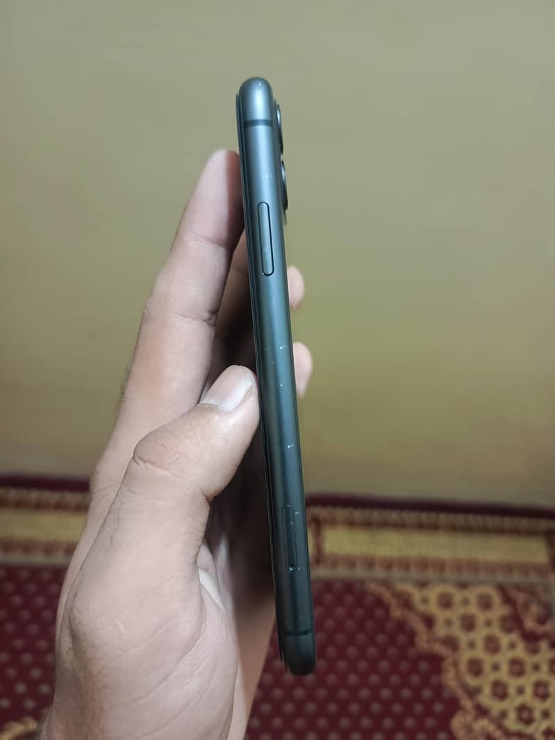 Apple iPhone 11 1