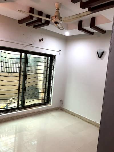 G-11 Size 25*50 Double Story House For Rent Tile Flooring
