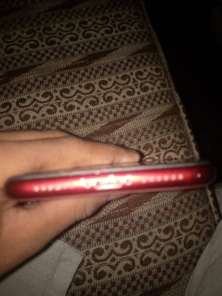 Apple iPhone XR 5