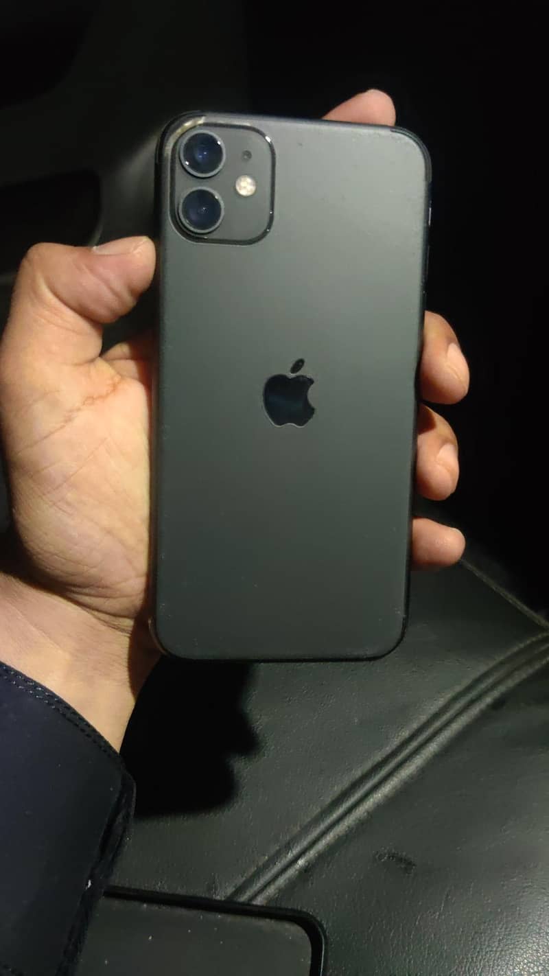 Apple iPhone 11 0