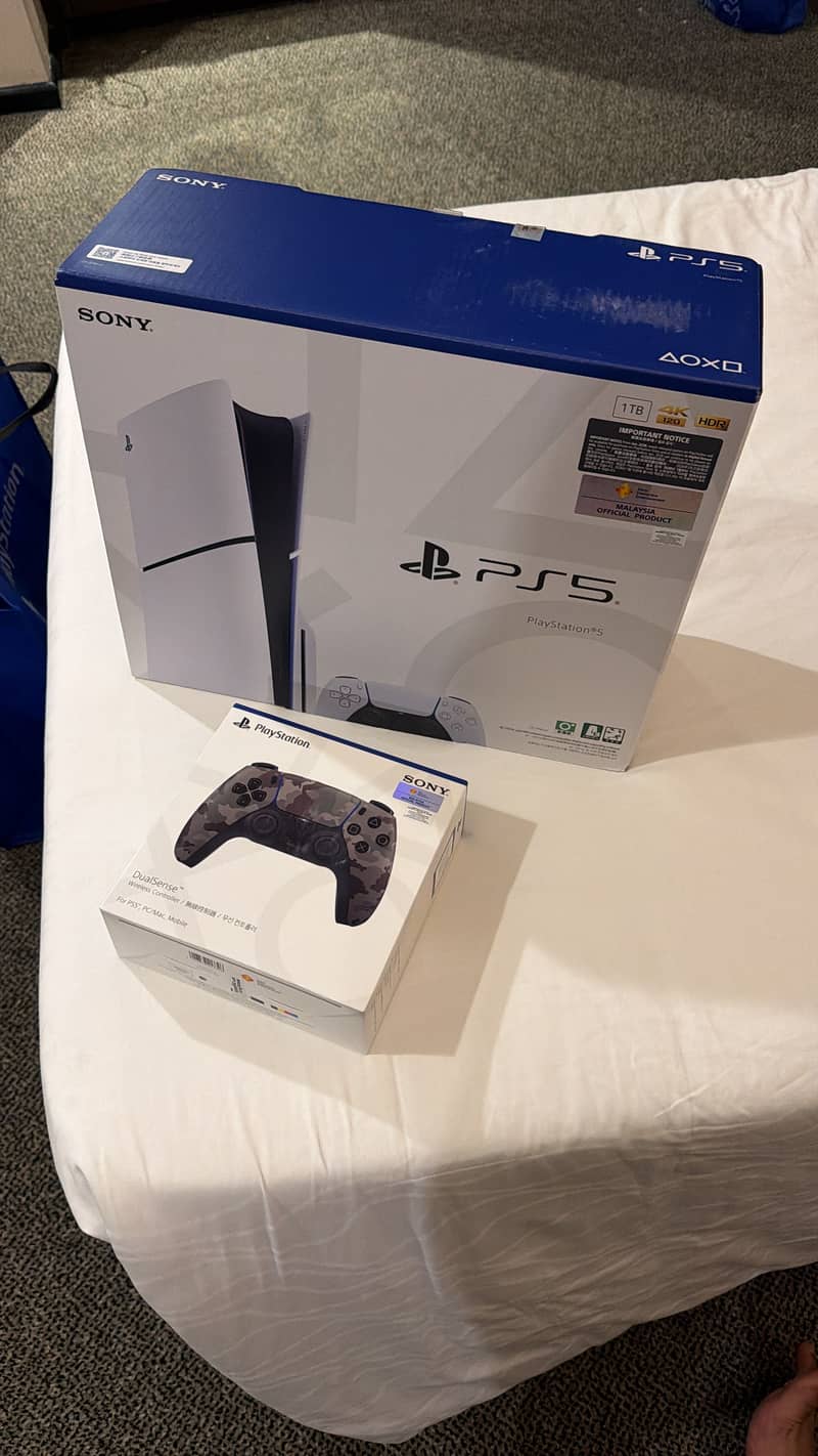 PlayStation 5 (Disc version 1 TB) 5