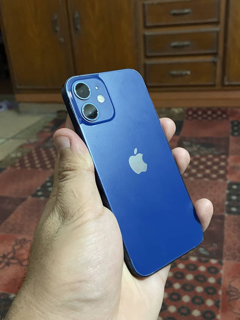 Apple iPhone 12 mini 2