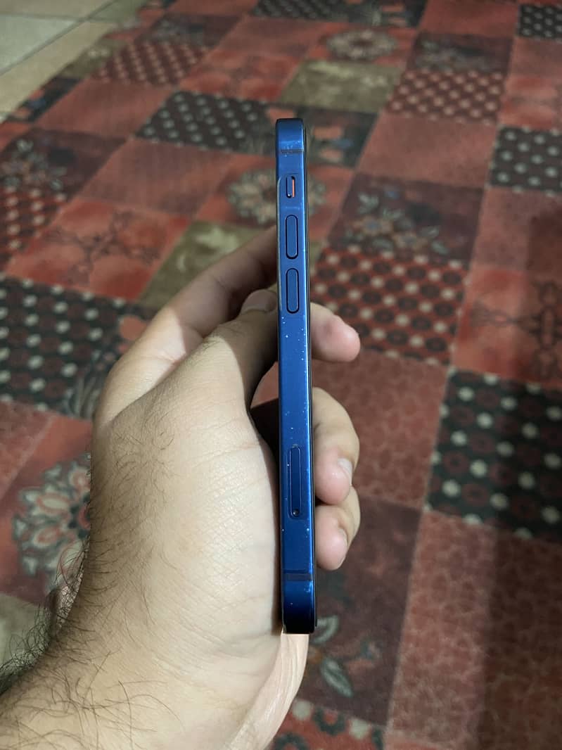 Apple iPhone 12 mini 5