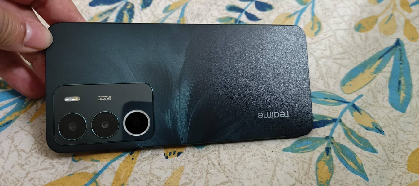 Realme C71 1