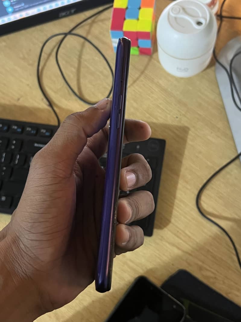 Realme 5i 3