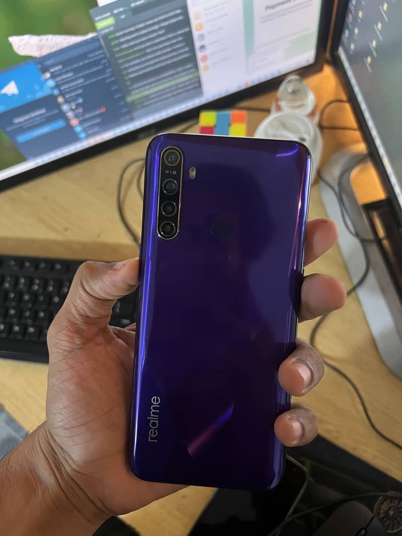 Realme 5i 5