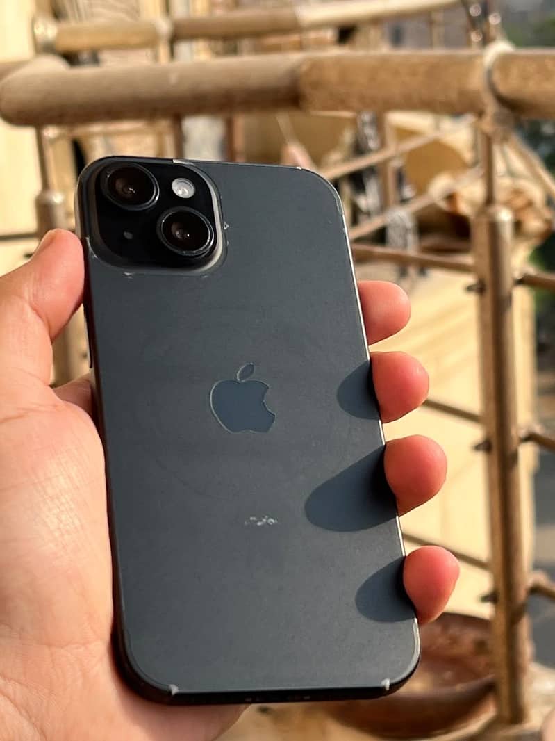 Apple iPhone 15 1