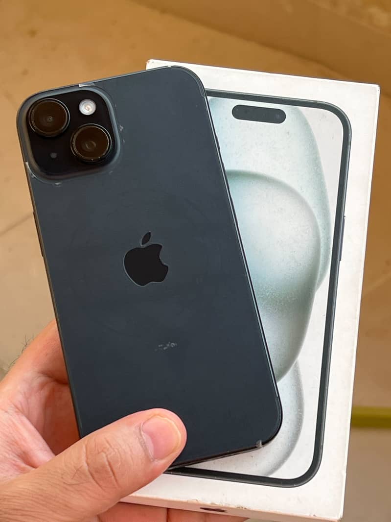 Apple iPhone 15 11