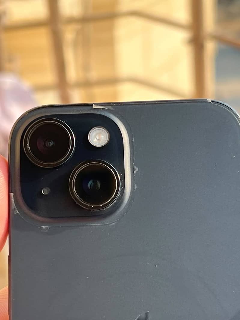 Apple iPhone 15 13
