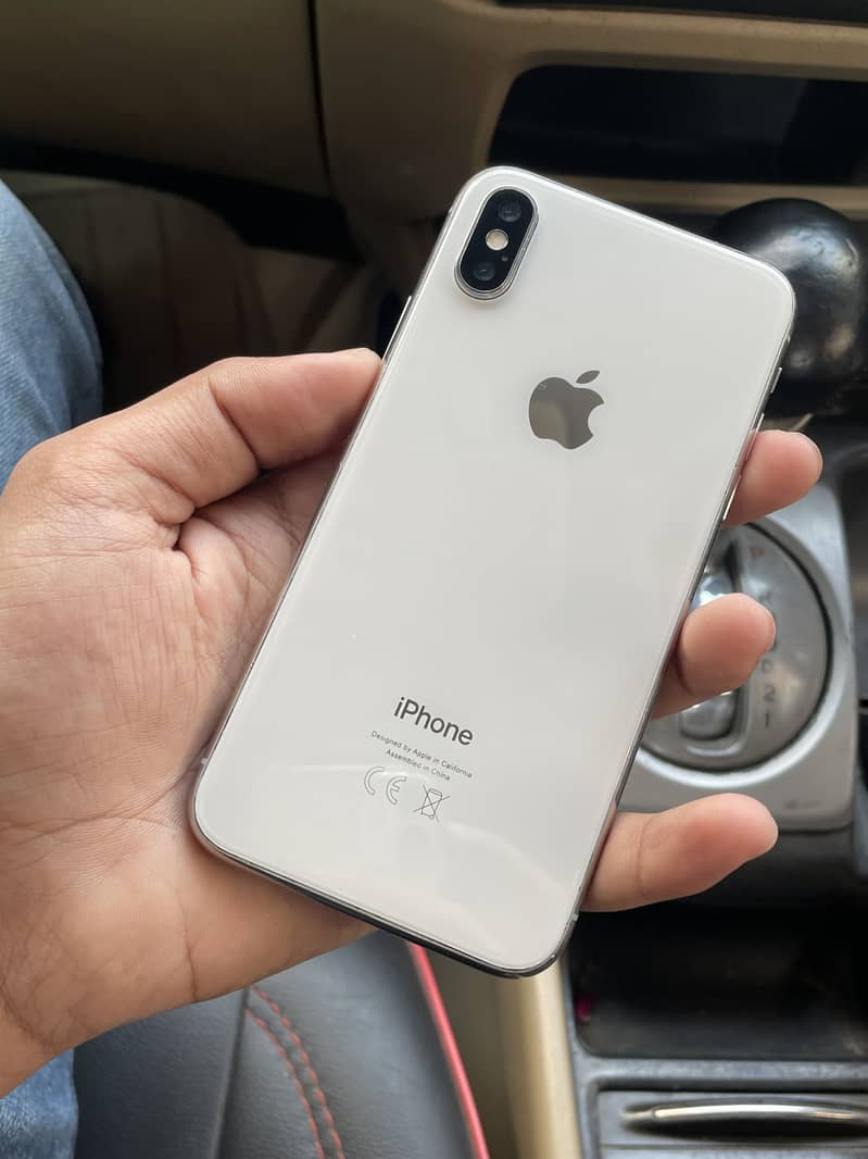 Apple iPhone X official 0