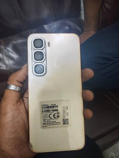 Infinix Hot 60i