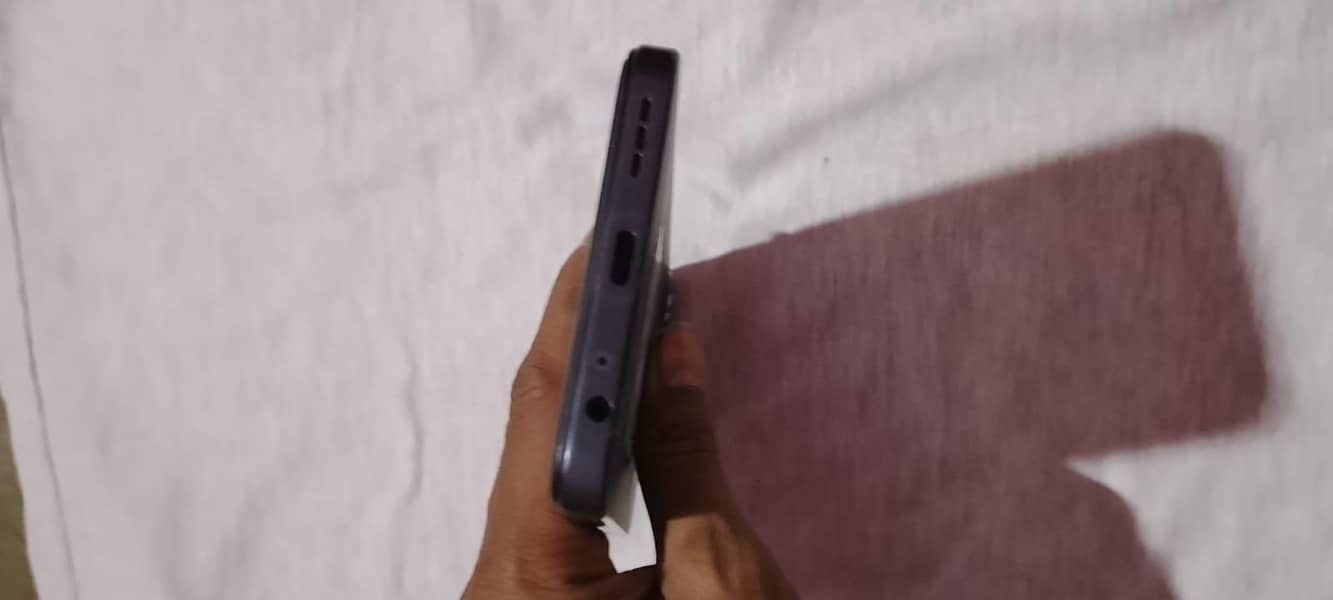 Tecno CAMON 40C 8/128 3