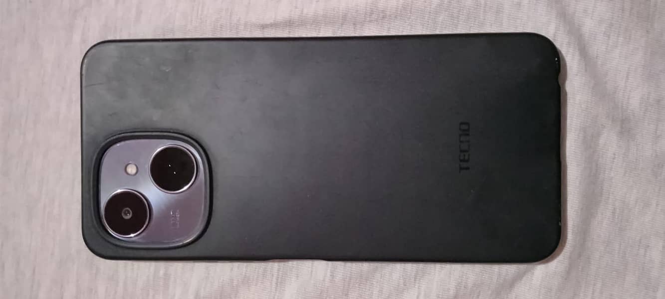 Tecno CAMON 40C 8/128 4