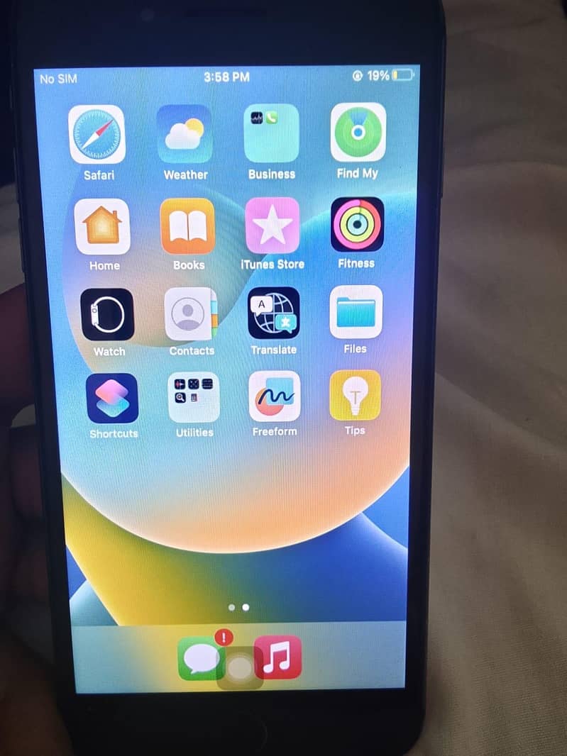 Apple iPhone 8 Plus 2