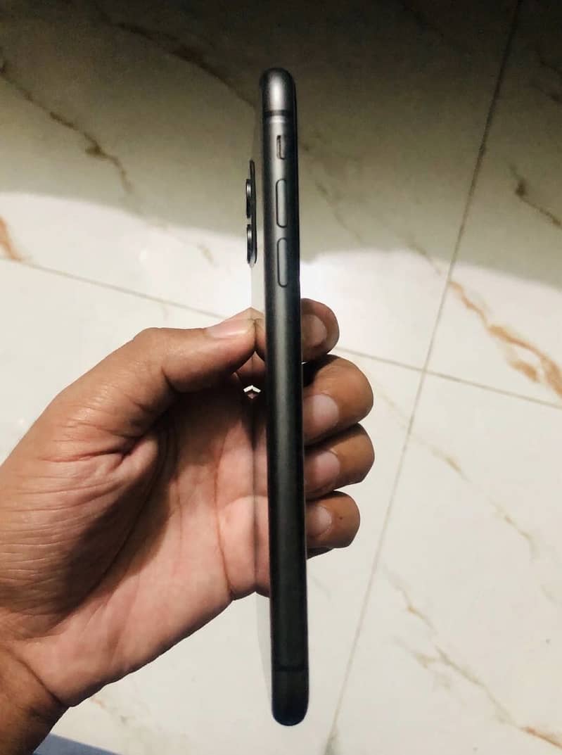 Iphone 11 PTA Approved 1
