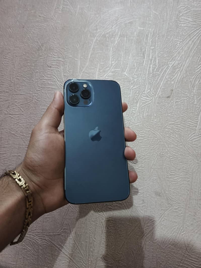 iPhone 12 Pro Max 0