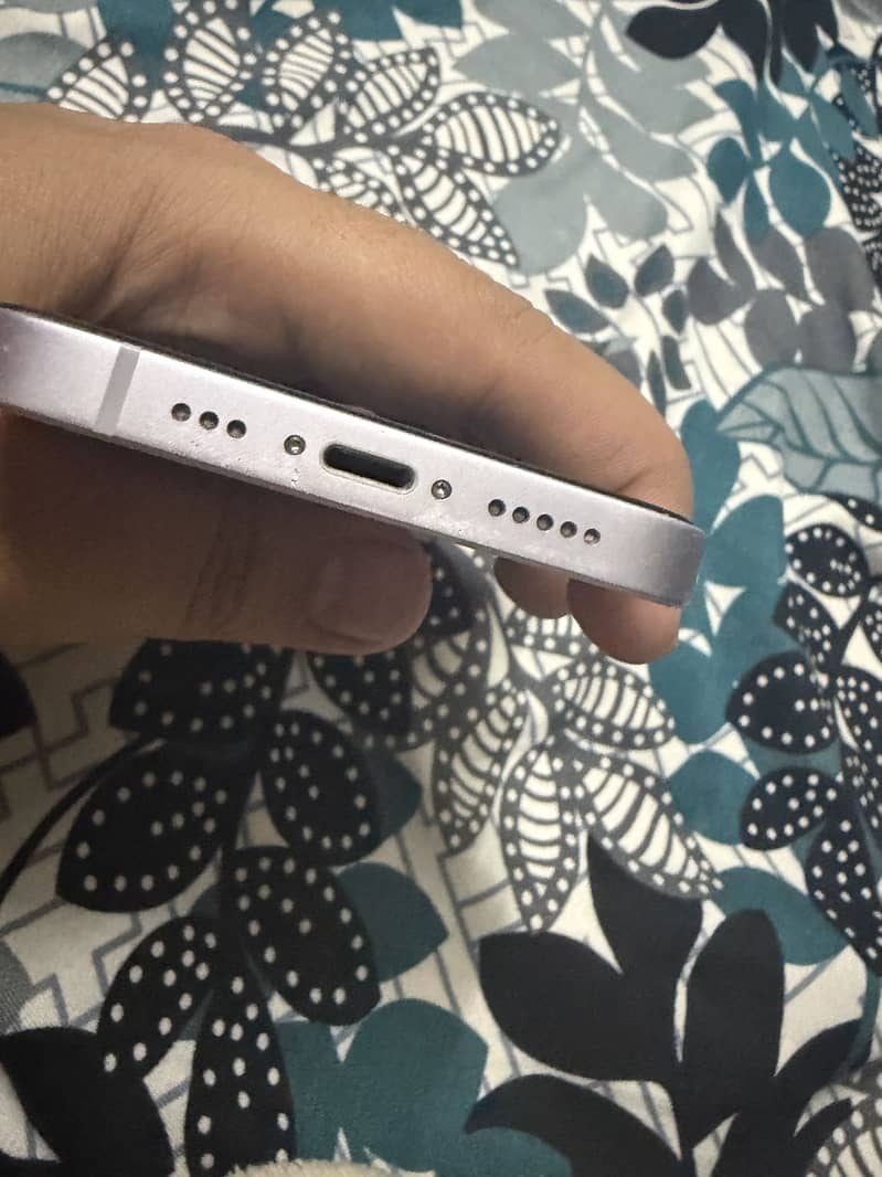 Apple iPhone 14 bypass 4