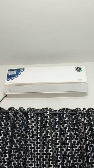 Dawlance 1.5 Ton DC Inverter AC (Chrome Inverter 30) - Heat & Cool